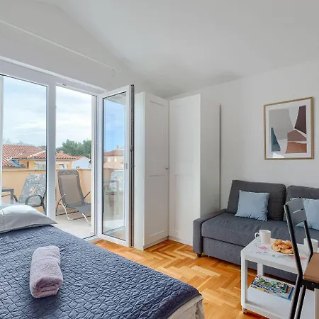 Cozy Studio-apartment Nur 550 Meter Zum Sandstrand *